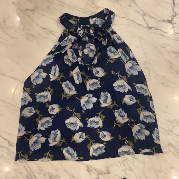 Impressions Boutique Blue Floral Matching Set - TOP & SHORTS - Picture 5 of 7